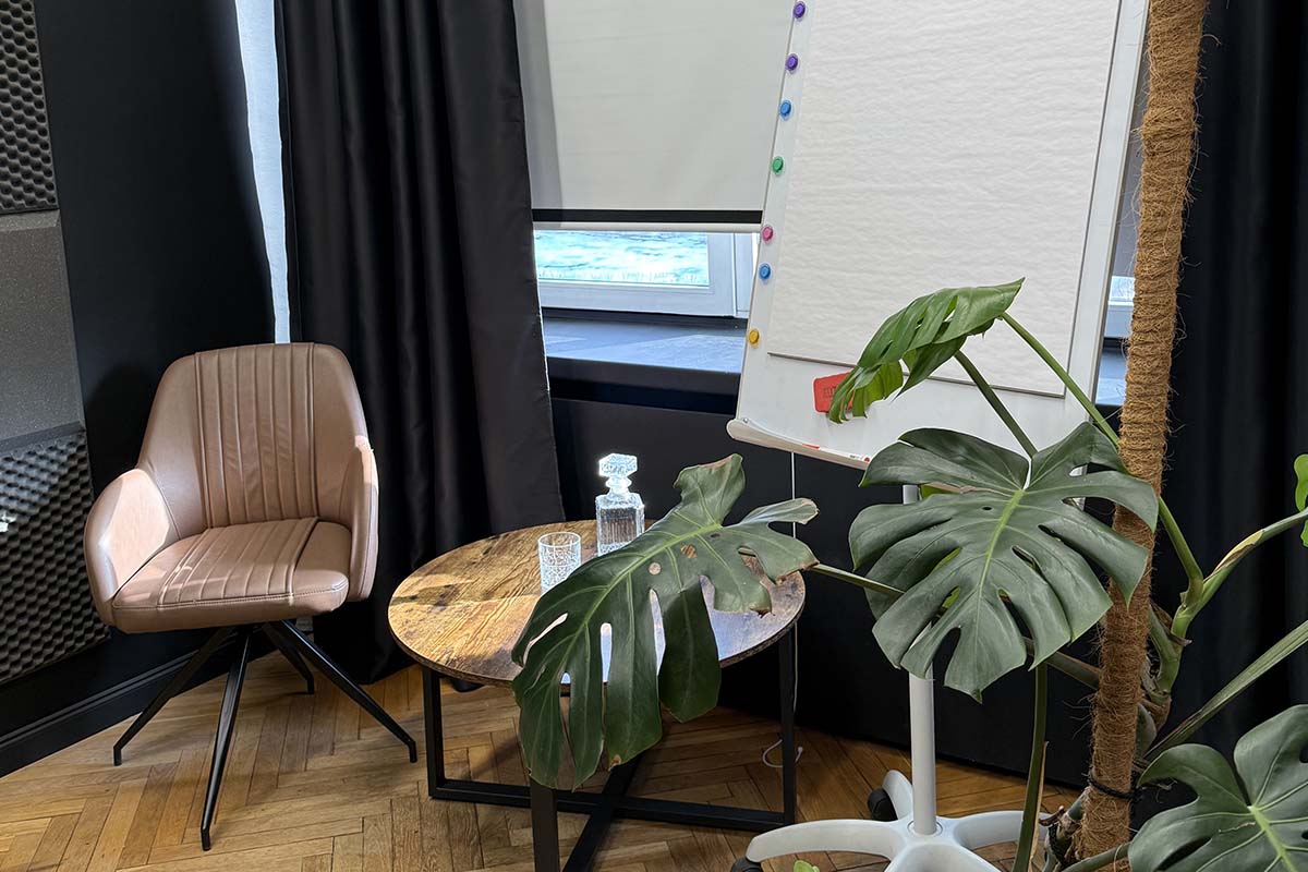 Focus Room Interior